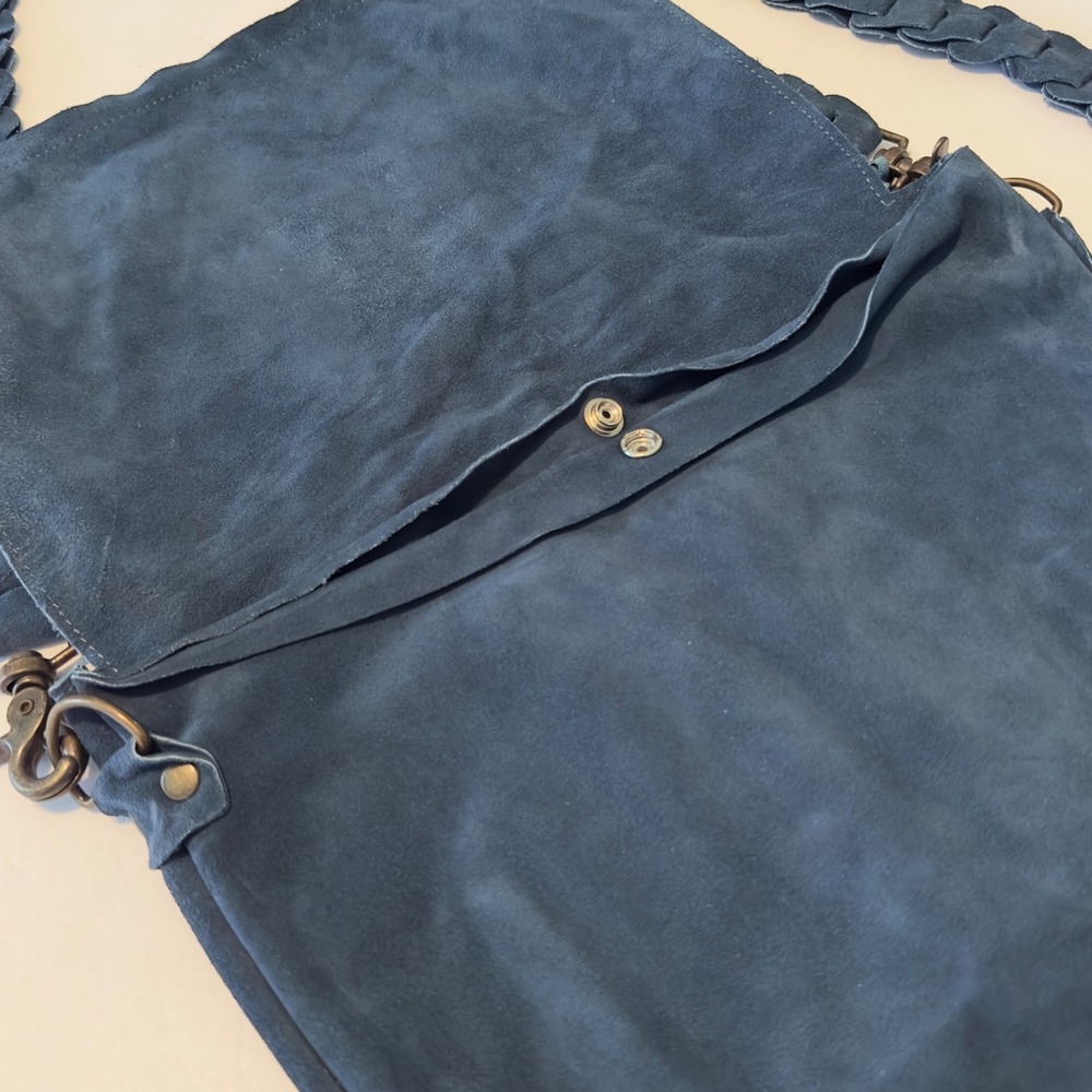 Love 41 Blue Genuine Suede Boho Crossbody Messenger Bag Braided Strap Saddlebag - Picture 4 of 12